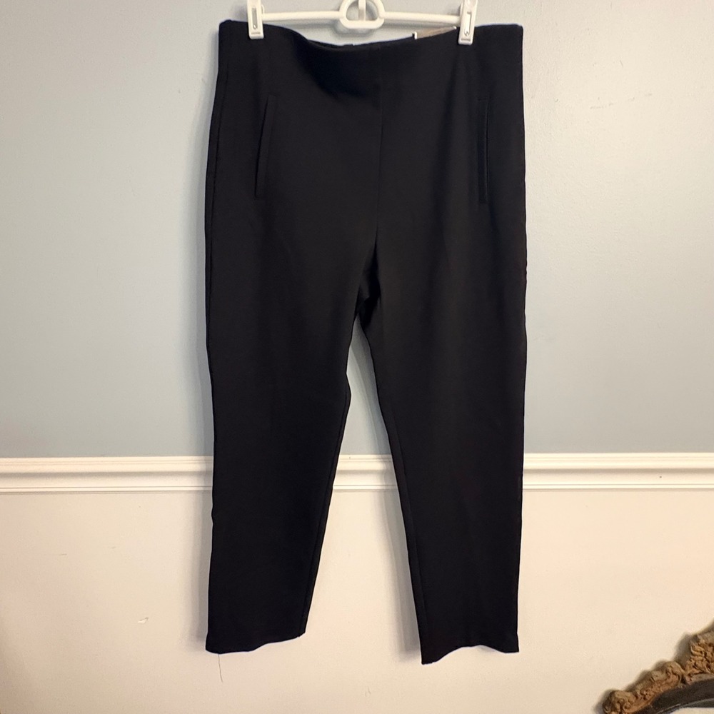 Chicos Juliet Ankle Pant Black Pull On Ultimate Fit Trousers Size 2  US 12 NWT